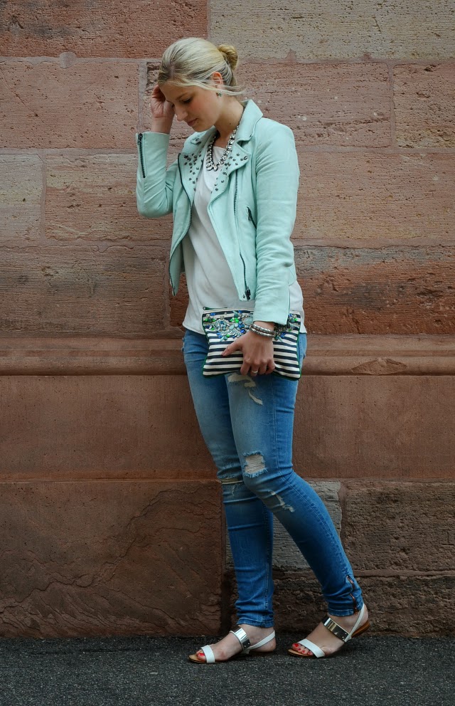 OUTFIT: Mint & Sparkles